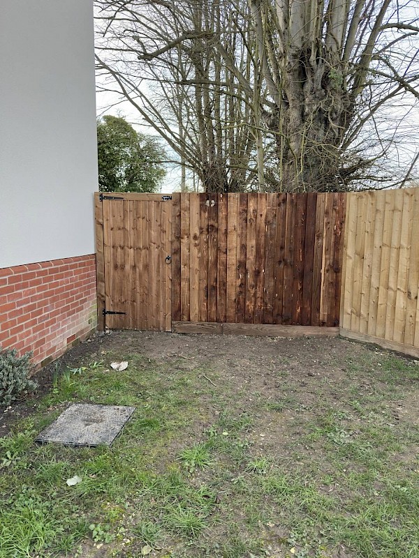 Close board fence and gate installed for a rear garden in Norfolk