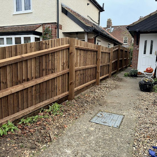 Fencing in Diss